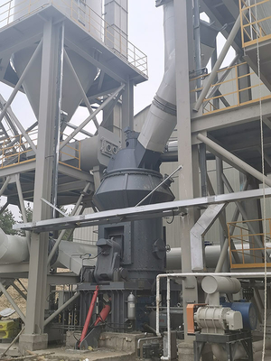 Peralatan Pabrik Penggilingan Kaolin Terak Vertikal Untuk Pabrik Bahan Tambang