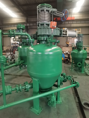 Peralatan Pengangkutan Fase tebal Bin Pump Powder Airflow Pneumatic Conveying Bin Pump PLC Control
